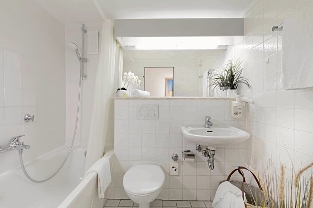 IFA Fehmarn Hotel & Ferien Centrum - Hotel - Wohnbeispiel Doppelzimmer Komfort (Zimmercodierungen DF1 & EB1)