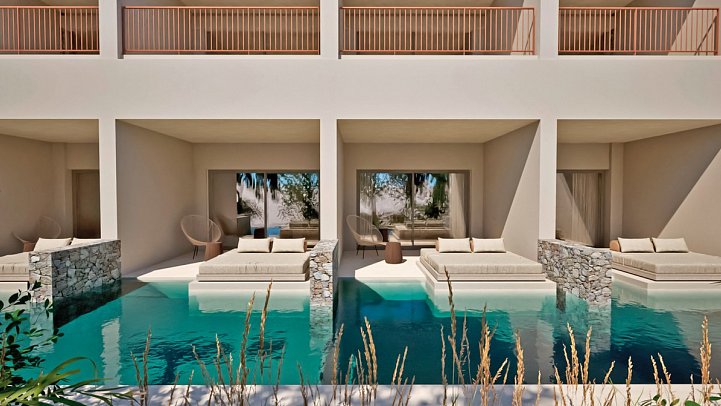 Arato by E-Geo - Wohnbeispiel Juniorsuite Swim-Up (Zimmercodierung JBQ)