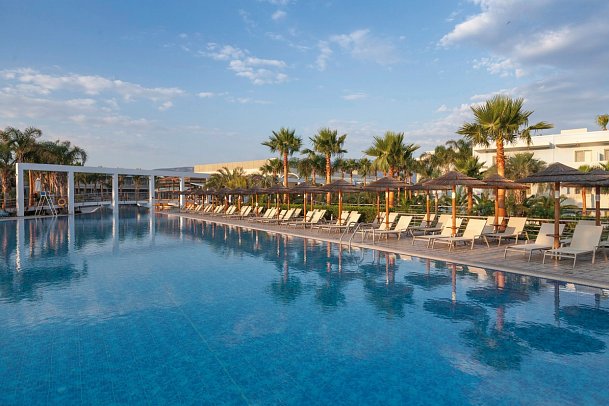 Blue Lagoon Resort