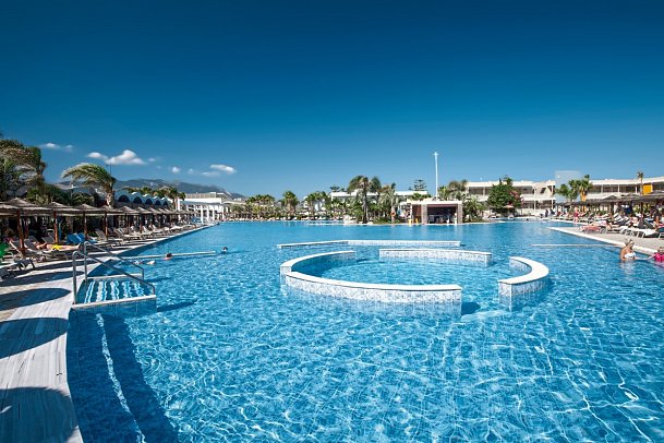 Blue Lagoon Resort