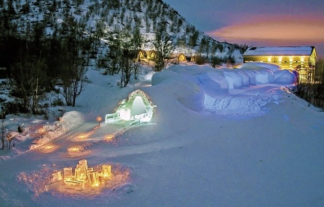 Kirkenes Snowhotel