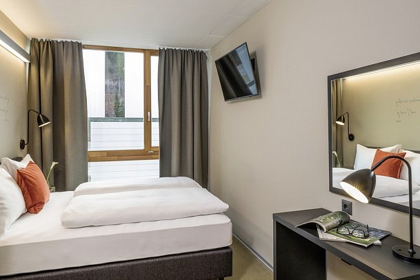 Arena Franz Ferdinand Nassfeld - Wohnbeispiel Doppelzimmer Economy Typ M (Zimmercodierung DE1)