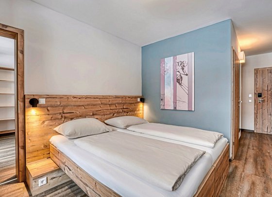 COOEE alpin Hotel Bad Kleinkirchheim - Wohnbeispiel Familienunterbringung (Zimmercodierung FB1)