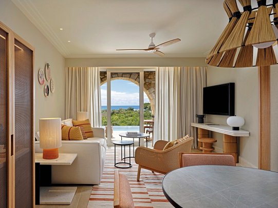 The Westin Resort Costa Navarino - Premium Infinity Sea View Suite (Zimmercodierung WMM)