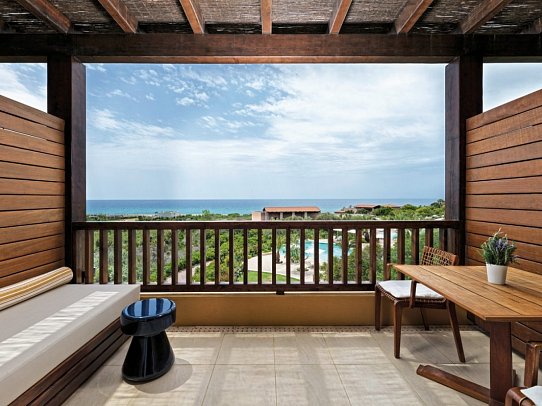 The Westin Resort Costa Navarino - Premium Deluxe Sea View (Zimmercodierung UMM)