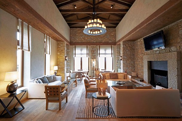 The Westin Resort Costa Navarino - 1827 Lounge Bar