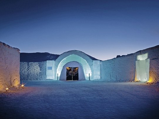 ICEHOTEL Jukkasjärvi