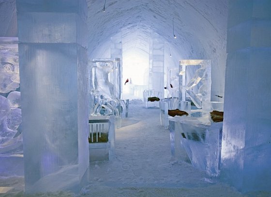 ICEHOTEL Jukkasjärvi - ICEHOTEL Icebar