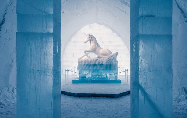 ICEHOTEL Jukkasjärvi - MAIN HALL SECRET GARDEN