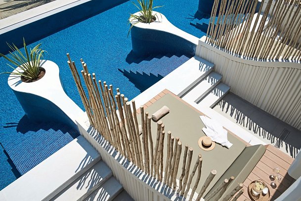 Alexandra Golden Boutique Hotel