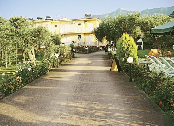 Hotel Chrisa