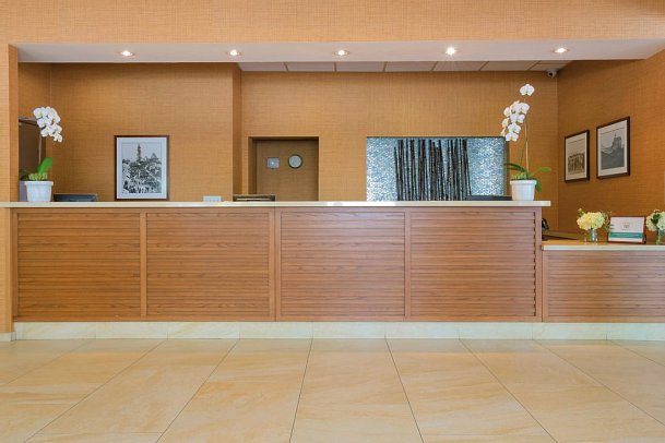 Gateway Hotel Santa Monica