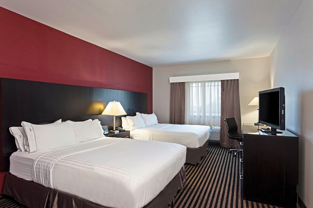 Holiday Inn Express Hotel & Suites Hollywood Walk of Fame, an IHG Hotel - Wohnbeispiel Standard Room