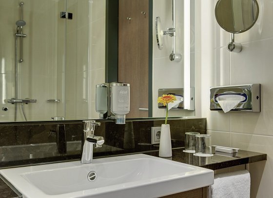 IntercityHotel Leipzig - Wohnbeispiel Doppelzimmer Standard (Zimmercodierungen DG1 & DC1)