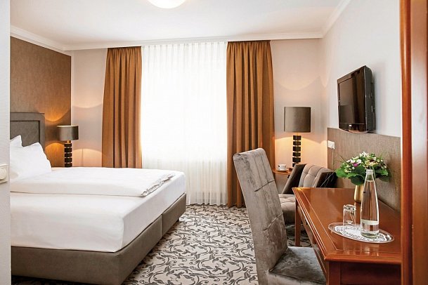 Victor's Residenz-Hotel Leipzig - Wohnbeispiel Doppelzimmer Standard (Zimmercodierungen DG1, DP1, DX3 & DX4)