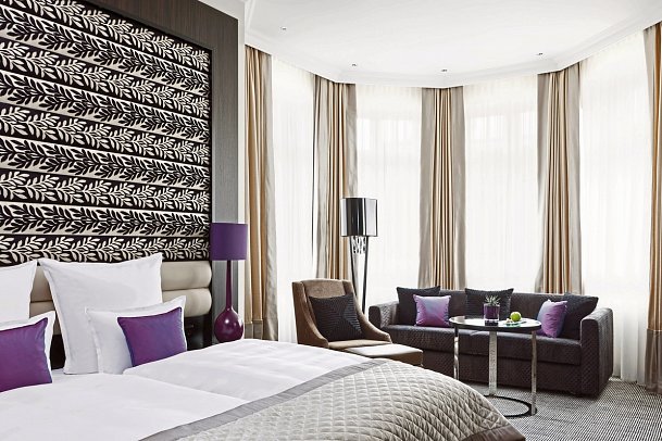 Steigenberger Icon Grandhotel Handelshof - Wohnbeispiel Junior Suite (Zimmercodierung JB1)