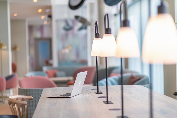 Capri by Fraser Leipzig