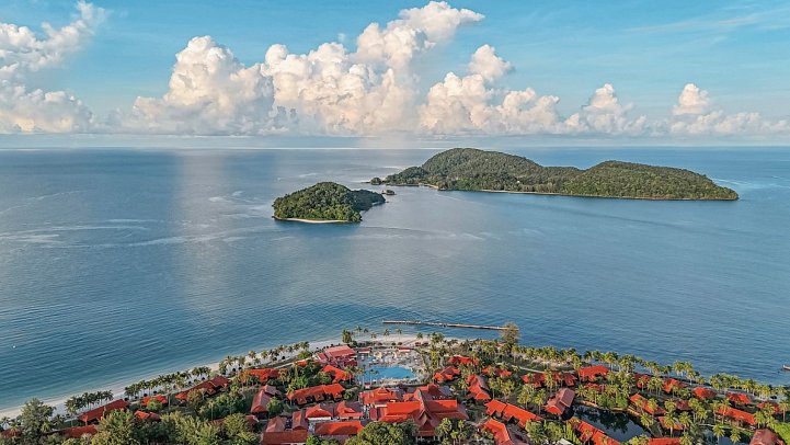 Pelangi Beach Resort & Spa