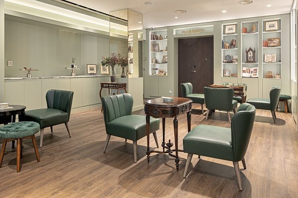 The Emerald House Lisbon, Curio Collection by Hilton