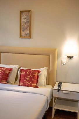 Grande Pensão Alcobia - Wohnbeispiel Doppelzimmer (Zimmercodierung DB1)