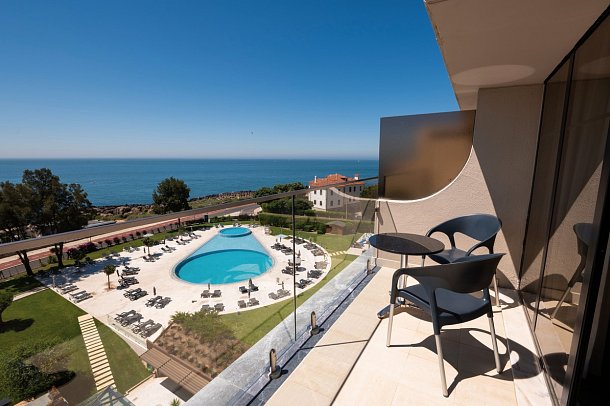 Vila Galé Cascais - Beispiel Balkon Meerblick (Zimmercodierung DBM)