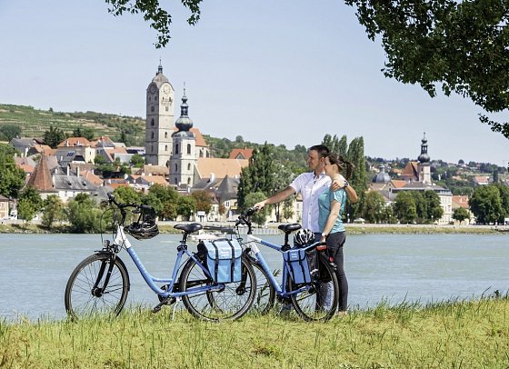Donau Genießertour - Blick auf Krems