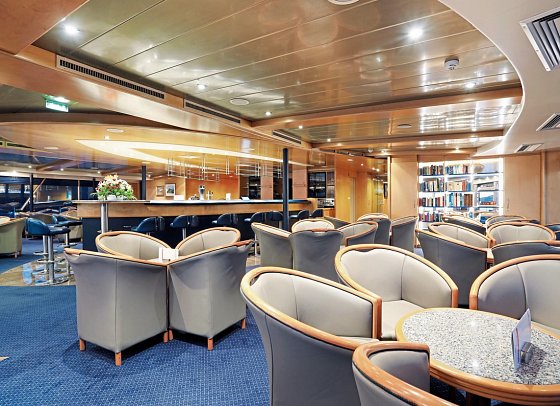 MS Primadonna - Passau-Wien-Passau - Panorama-Loung und Bar, MS Primadonna