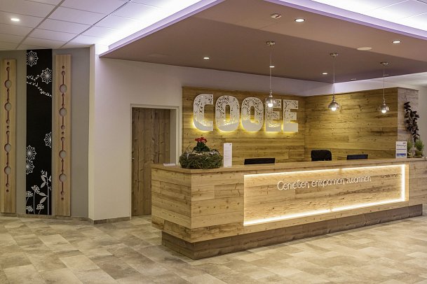 COOEE alpin Hotel Dachstein - Rezeption
