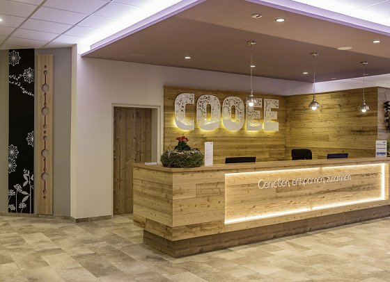 COOEE alpin Hotel Dachstein - Rezeption