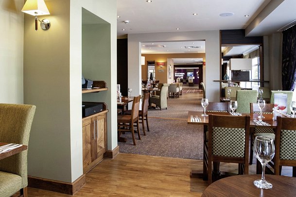 Premier Inn Croydon Town Centre