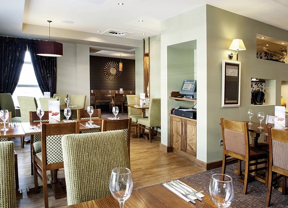 Premier Inn Croydon Town Centre
