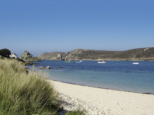 Bahnerlebnisreise Cornwall - Blick von Bryher nach Tresco
