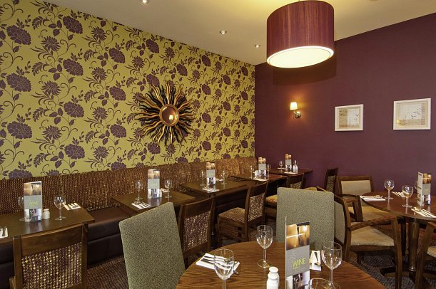 Premier Inn Wimbledon South