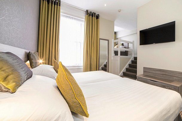 Phoenix Hotel - Wohnbeispiel Familienzimmer (Zimmercodierung FB1)