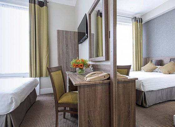 Phoenix Hotel - Wohnbeispiel Doppelzimmer Standard (Zimmercodierung DG1)