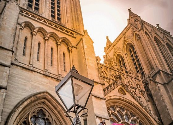 Südenglands klassische Rundreise - Küsten, Gärten und historische Stätten - Bristol Cathedral
