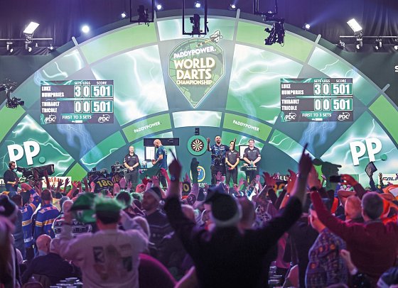 Crowne Plaza London Kings Cross - inkl. Darts WM Tickets