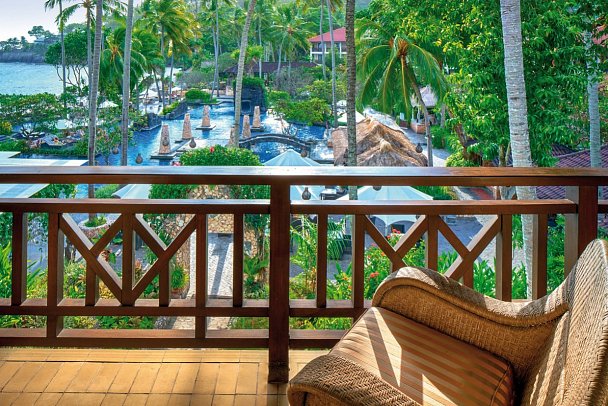 Sheraton Senggigi Beach Resort - Beispiel Balkon Deluxe Pool View (Zimmercodierung UDP)