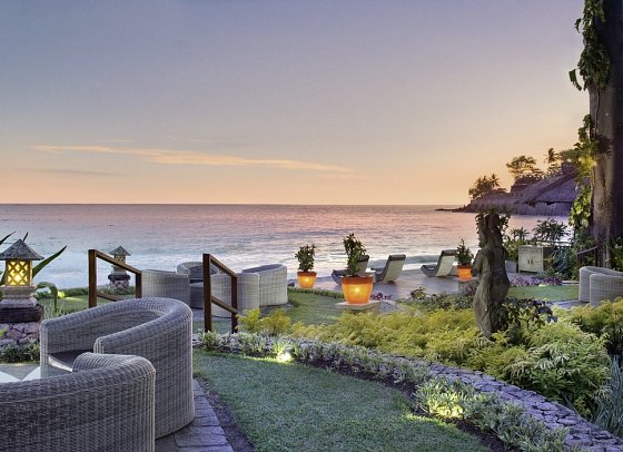 Sheraton Senggigi Beach Resort - Senja Lounge & Dine