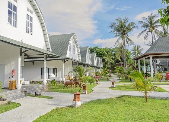 Jambuluwuk Oceano Resort Gili Trawangan - Beispiel Außenbereich Premier Lumbung (Zimmercodierung UM1)
