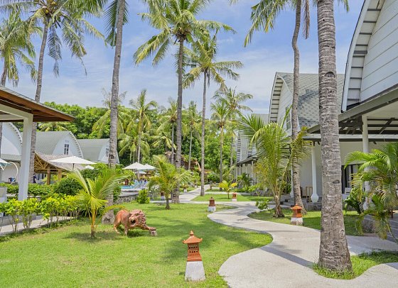 Jambuluwuk Oceano Resort Gili Trawangan