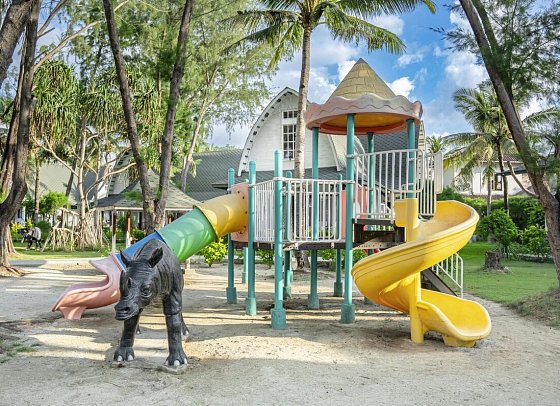 Jambuluwuk Oceano Resort Gili Trawangan