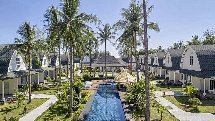 Jambuluwuk Oceano Resort Gili Trawangan
