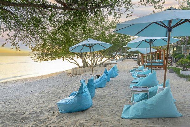 Jambuluwuk Oceano Resort Gili Trawangan