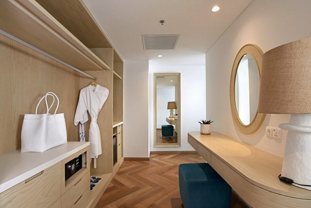 Royal Avila Boutique Resort - Wohnbeispiel Ocean Suite (Zimmercodierung WBM)