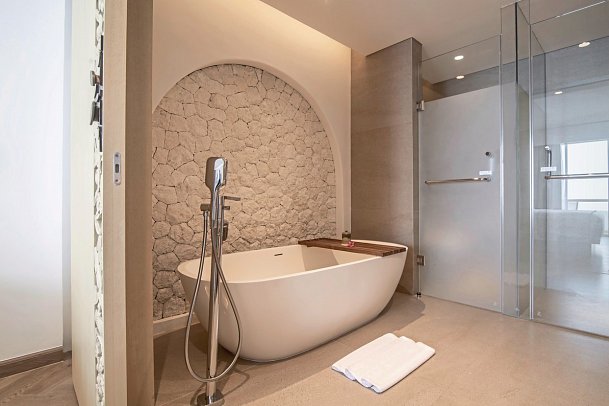 Royal Avila Boutique Resort - Wohnbeispiel Ocean Premier (Zimmercodierung UM1)