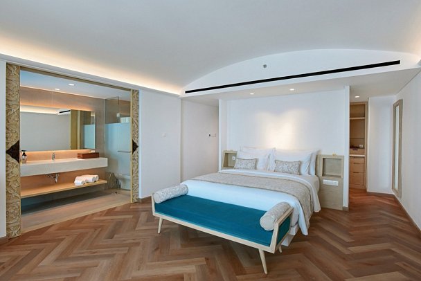 Royal Avila Boutique Resort - Wohnbeispiel Ocean Suite (Zimmercodierung WBM)