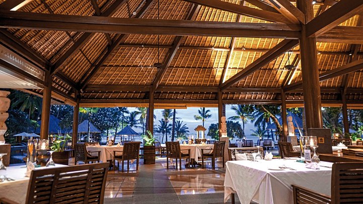 The Oberoi Beach Resort, Lombok - Lumbung Restaurant
