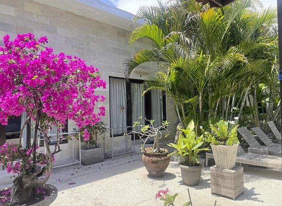 Kura Kura Beach Resort