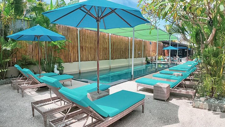 Kura Kura Beach Resort